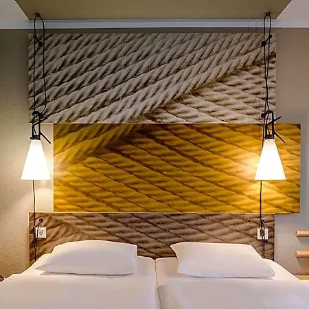 Hotel Ibis 3*