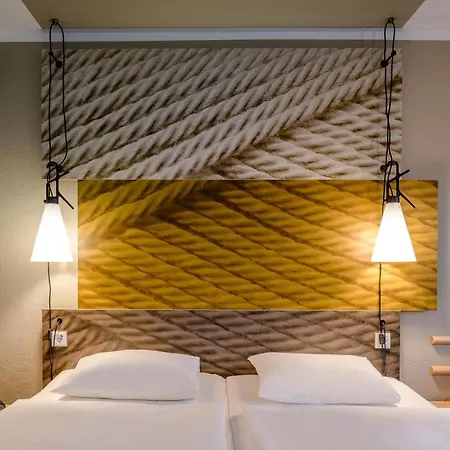 Ibis Hotel